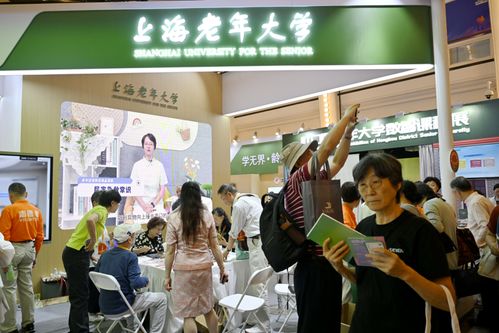 打通“最后一公里”，上海老年大學以提質擴容點亮銀發教育新篇章
